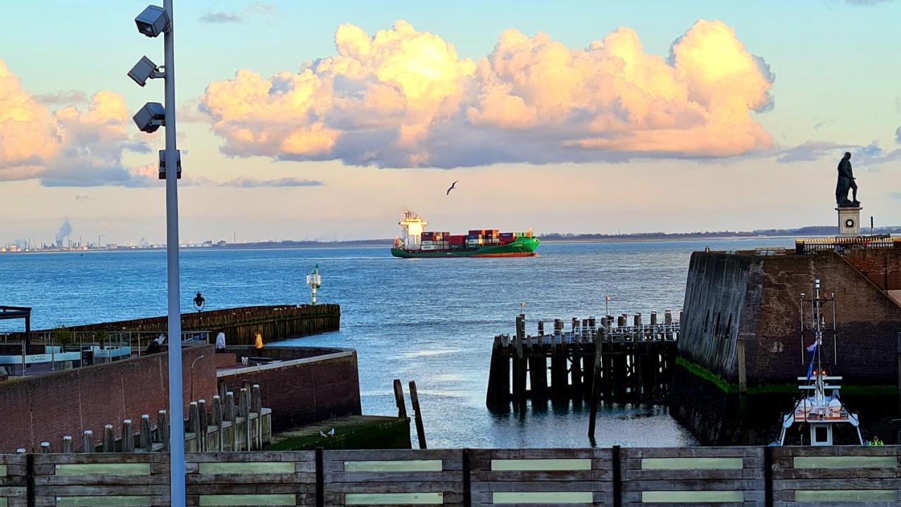 Rijksmonument Havenzicht, Met Zeezicht, Ligging Direct Aan Zee En Centrum Флиссинген Экстерьер фото